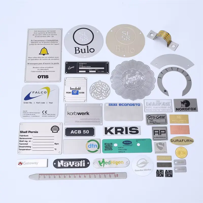 Etiquetas de acero inoxidable​